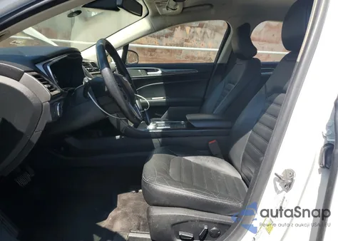 2018 Ford Fusion Se Hybrid z USA, uszkodzony, nr VIN 3FA6P0LU2JR172137